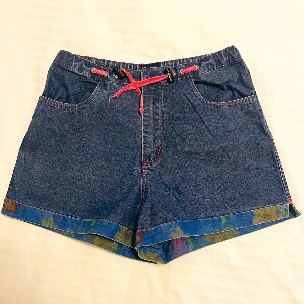 OCEAN PACIFIC Girls Denim Shorts. EUC. Size 16.
